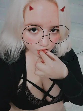OnlyFans cuenta hijadeldemonio header 2
