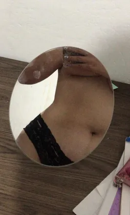 OnlyFans cuenta paulineepockett header 2