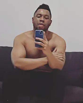 OnlyFans cuenta topishbottom avatar 1