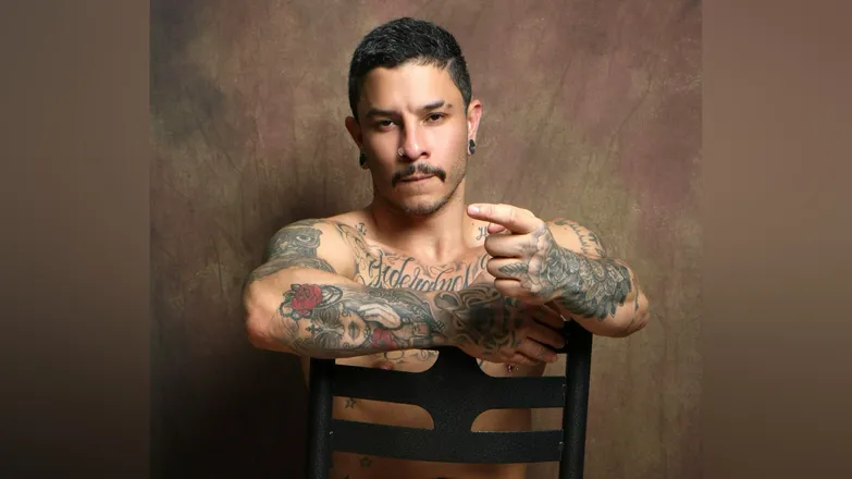 OnlyFans cuenta petrytatuado header 1