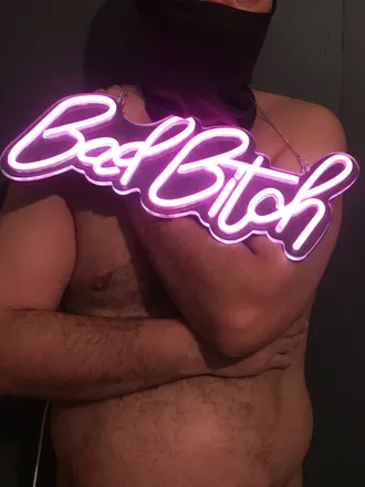 OnlyFans cuenta lovetobelovedx header 2