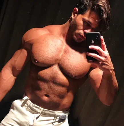 OnlyFans cuenta ton_b avatar 1