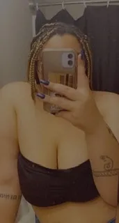 OnlyFans account  echorayy header 2