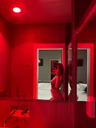 OnlyFans cuenta oksana_bb header 2