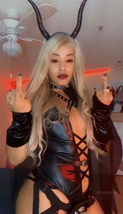 OnlyFans cuenta sapphiresden avatar 1