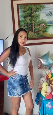 OnlyFans cuenta ccamila242 header 2
