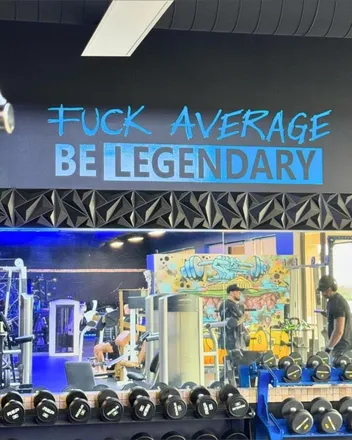 OnlyFans cuenta dlmaschispanicdude header 2