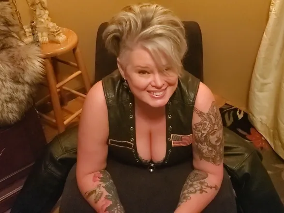 OnlyFans cuenta freyaschild69alt header 2