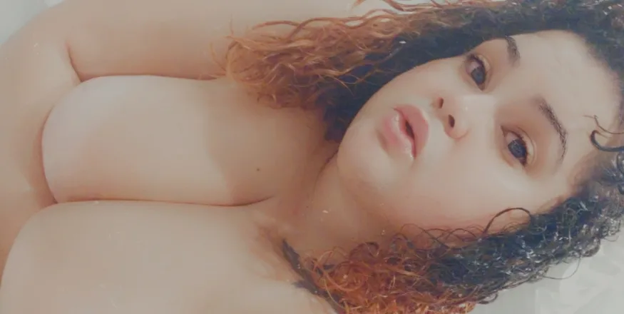 OnlyFans cuenta luciousbabyy header 2