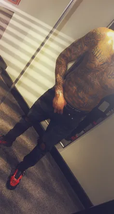OnlyFans cuenta kingstarteztv header 2