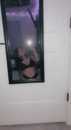 OnlyFans cuenta scarlettxharlett header 2