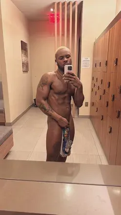 OnlyFans cuenta u4863102 avatar 1