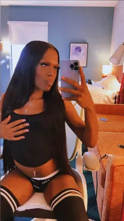 OnlyFans cuenta therealteairramarie avatar 1