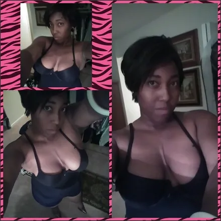 OnlyFans cuenta flavia2468 header 2