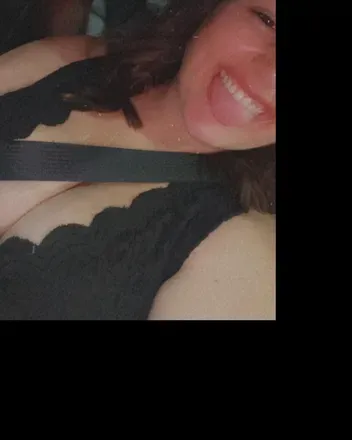 OnlyFans cuenta wifeof6 avatar 1