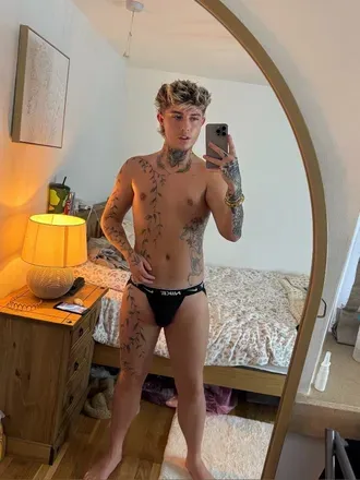 OnlyFans account  liamunseen avatar 1