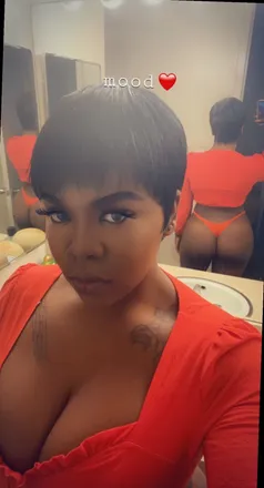 OnlyFans cuenta carmennncupps header 2