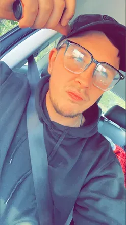 OnlyFans cuenta adamkmoore51 avatar 1