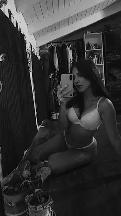 OnlyFans cuenta bebravee header 2