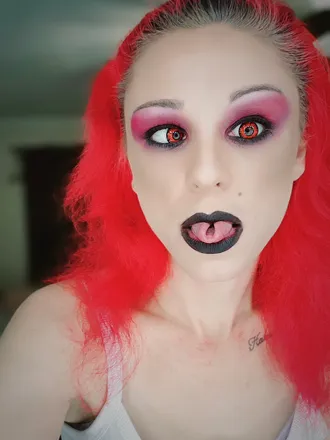 OnlyFans cuenta rainbowbrightxxx header 2