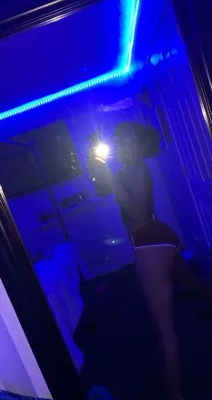 OnlyFans cuenta prettipeachi avatar 1