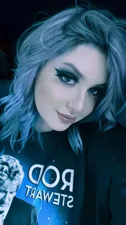 OnlyFans account  orangeaura avatar 1