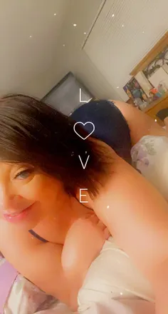 OnlyFans cuenta queenbsince_1973 header 2