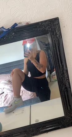 OnlyFans cuenta luna1404 header 2