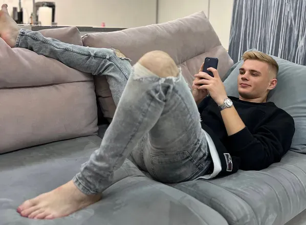 OnlyFans account  robert_miller header 2