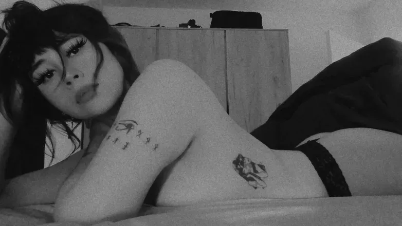 OnlyFans cuenta maricam1324 header 2