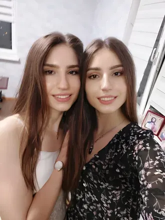OnlyFans cuenta ukrainian_twins avatar 1