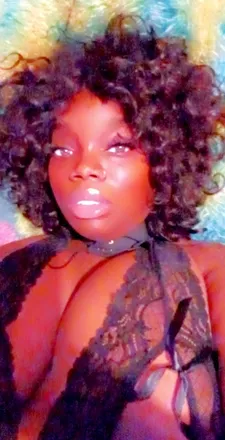 OnlyFans cuenta blackweirdo header 2