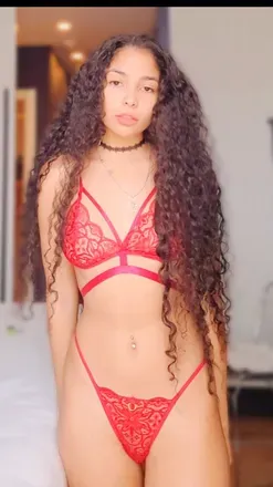OnlyFans cuenta dcurlyshh avatar 1