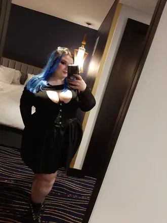OnlyFans cuenta flirty_angel header 2