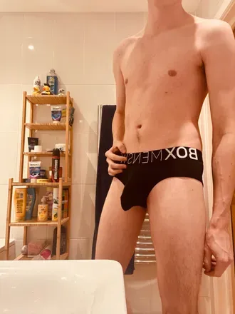 OnlyFans account  justan0thertwink avatar 1