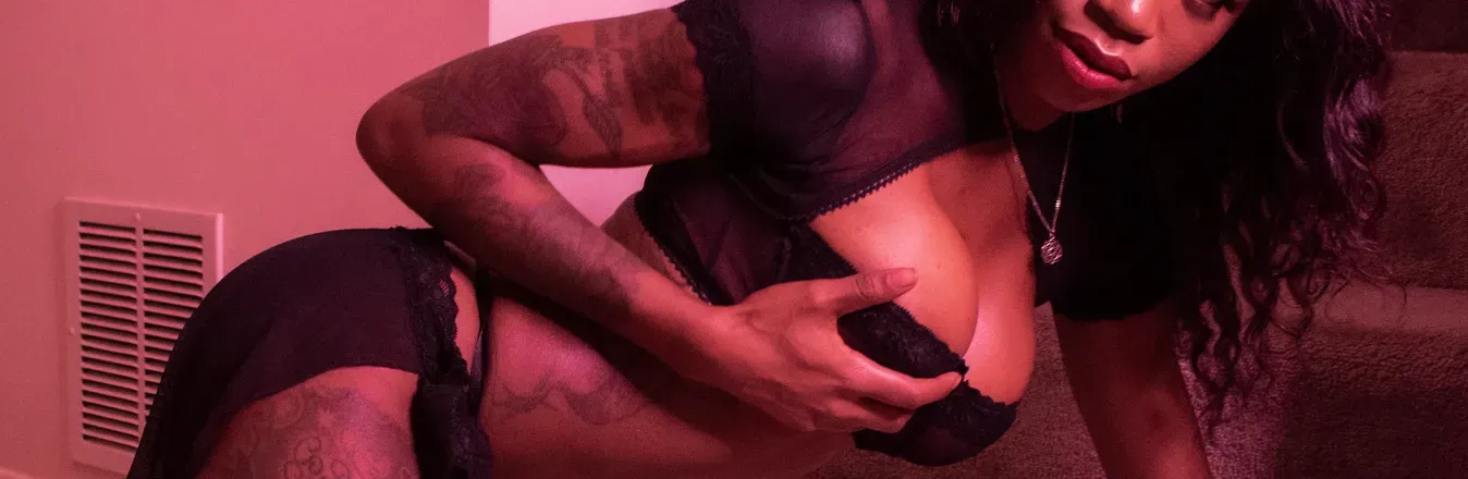OnlyFans cuenta fluere header 2