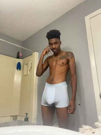 OnlyFans account  savageleaf999 header 2