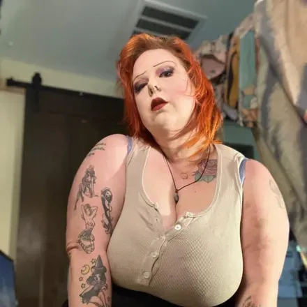 OnlyFans cuenta katiesaurus777 header 2