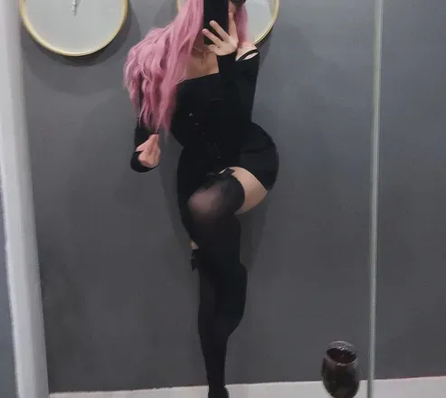 OnlyFans cuenta nikahrvatska avatar 1