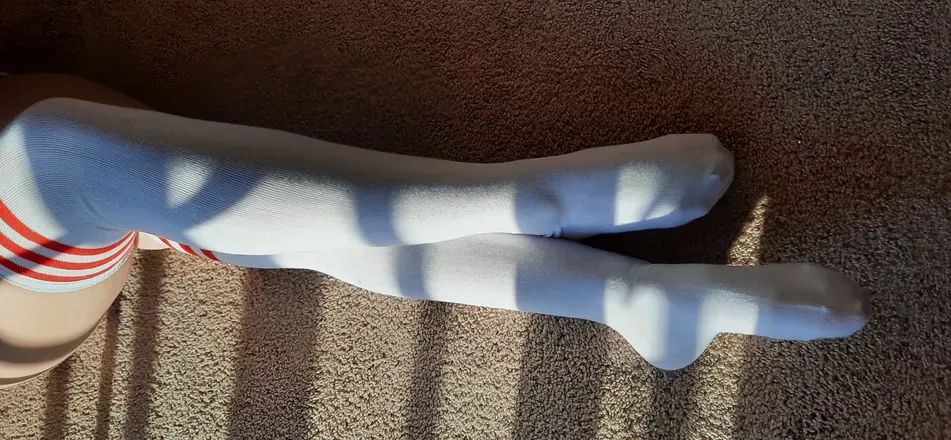 OnlyFans cuenta kawaiitoes22 header 2