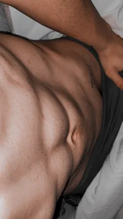 OnlyFans cuenta arango_kuervo header 2