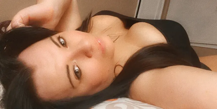 OnlyFans cuenta ugotownedbyachick header 2