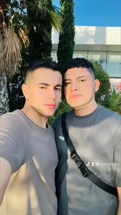 OnlyFans account  aron_sebas avatar 1