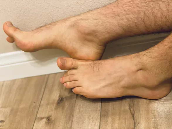 OnlyFans cuenta discreetfeet101 header 2