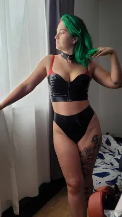 OnlyFans cuenta purpleofmeadow avatar 1