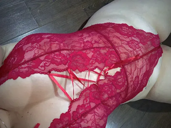 OnlyFans cuenta skullyxoxo header 2