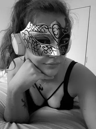 OnlyFans cuenta safirakamasutra avatar 1