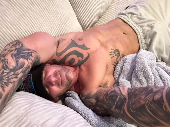 OnlyFans cuenta baddaddymike header 2