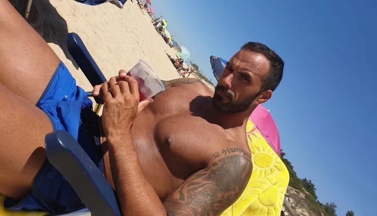 OnlyFans cuenta theraibar header 2