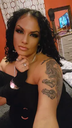 OnlyFans cuenta yourgoddess1977 avatar 1